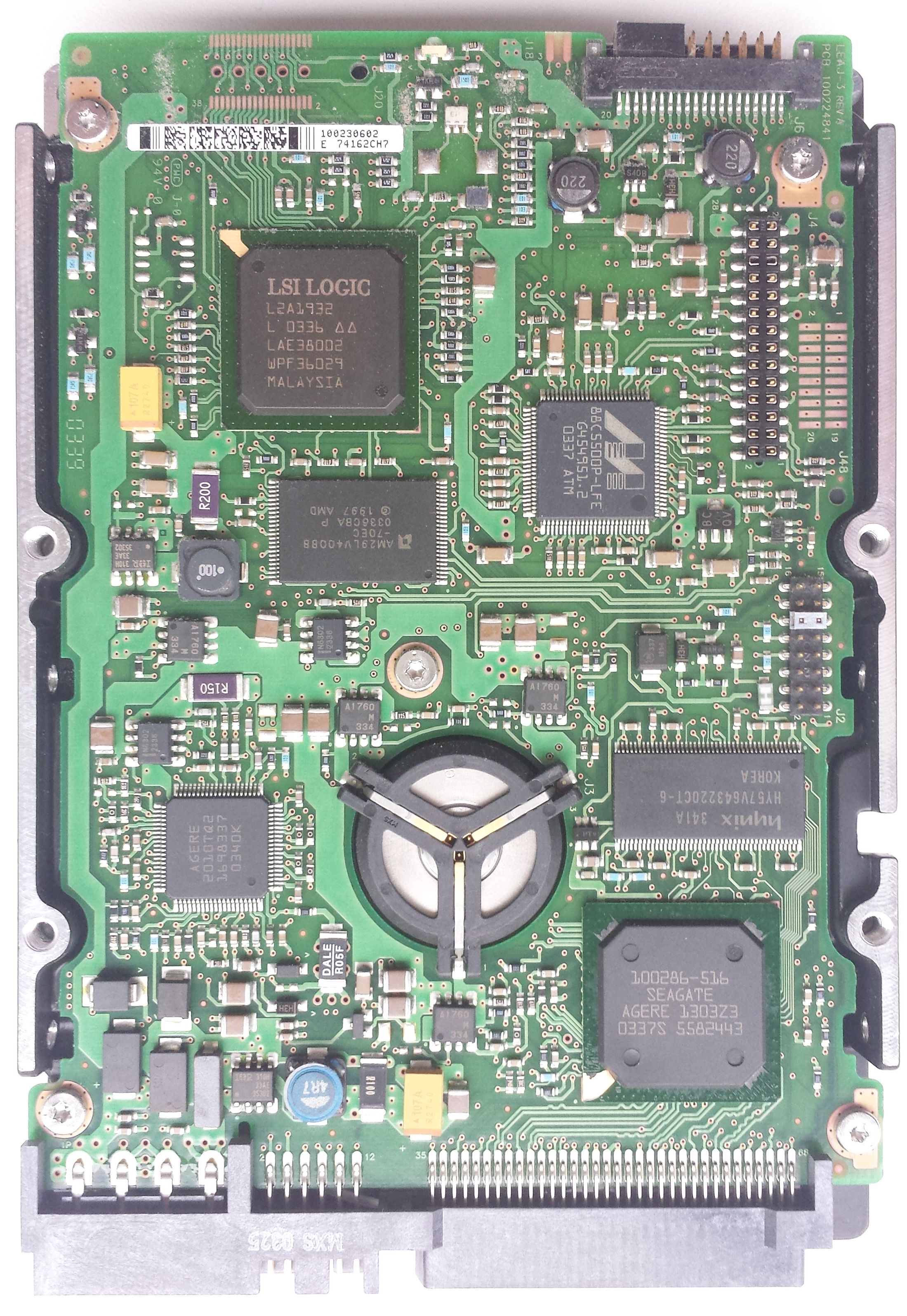 HDD SCSI Ultra320 68pins 3